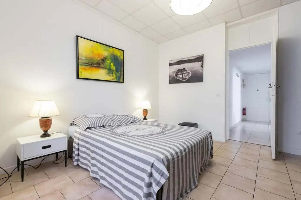 Appartement Grande Terrasse A Cote Monaco & Plage Saint-Antoine  0*, Saint-Antoine (Alpes-Maritimes) France