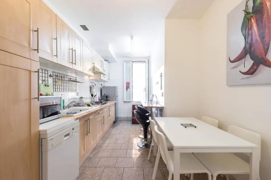 Apartment Appartement Grande Terrasse A Cote Monaco & Plage Saint-Antoine
